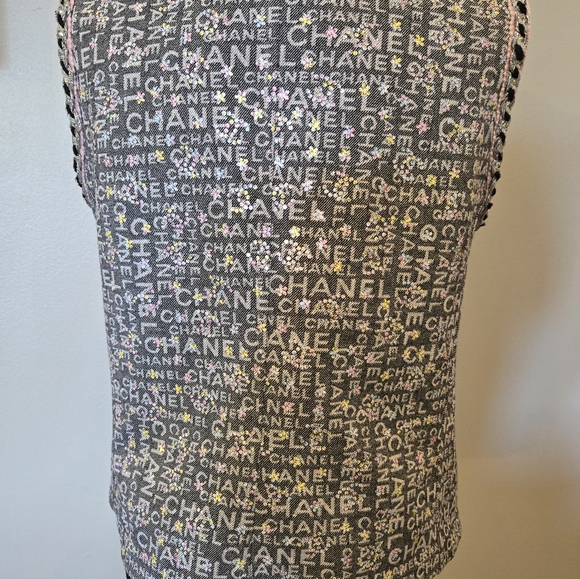 Chanel Denim Vest Size 46 - Picture 2 of 9